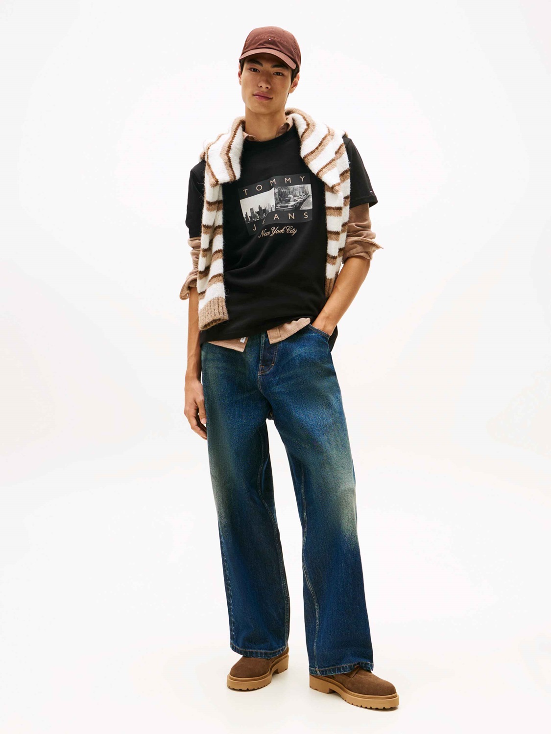 DM0DM22464_BDS_alternate2-lowres