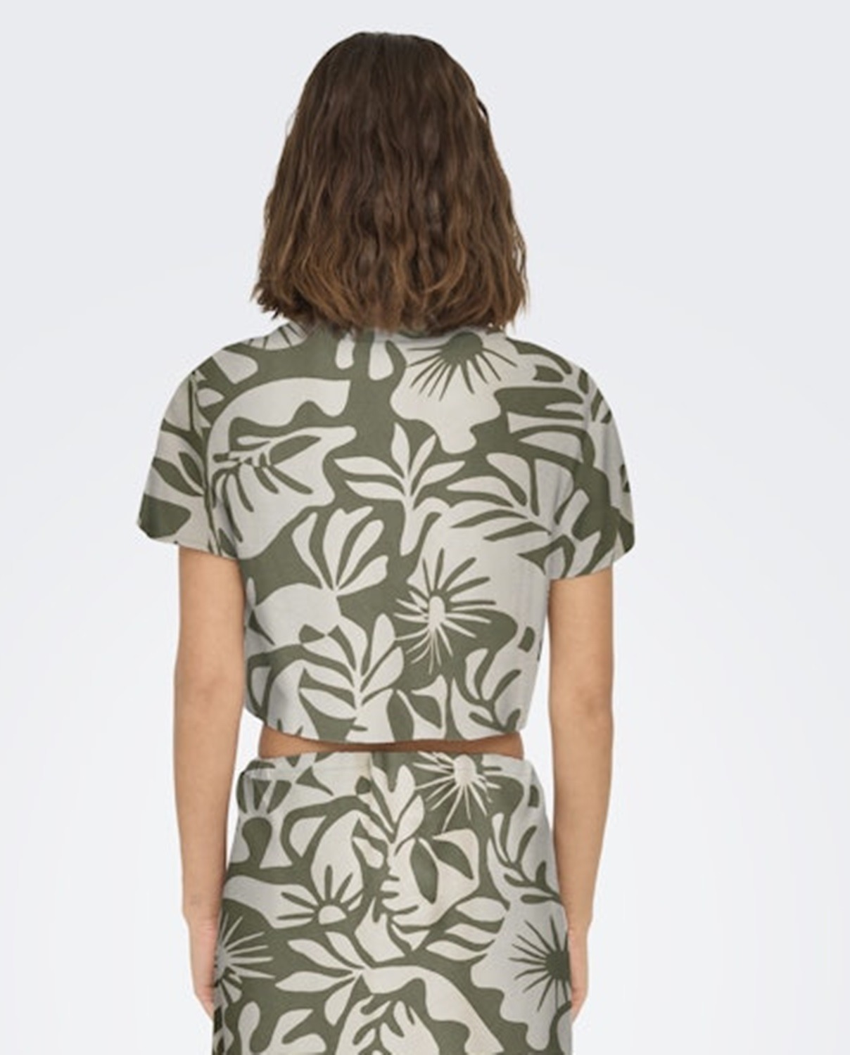 ONLY_Springsummer_4742898_15346495 (1)