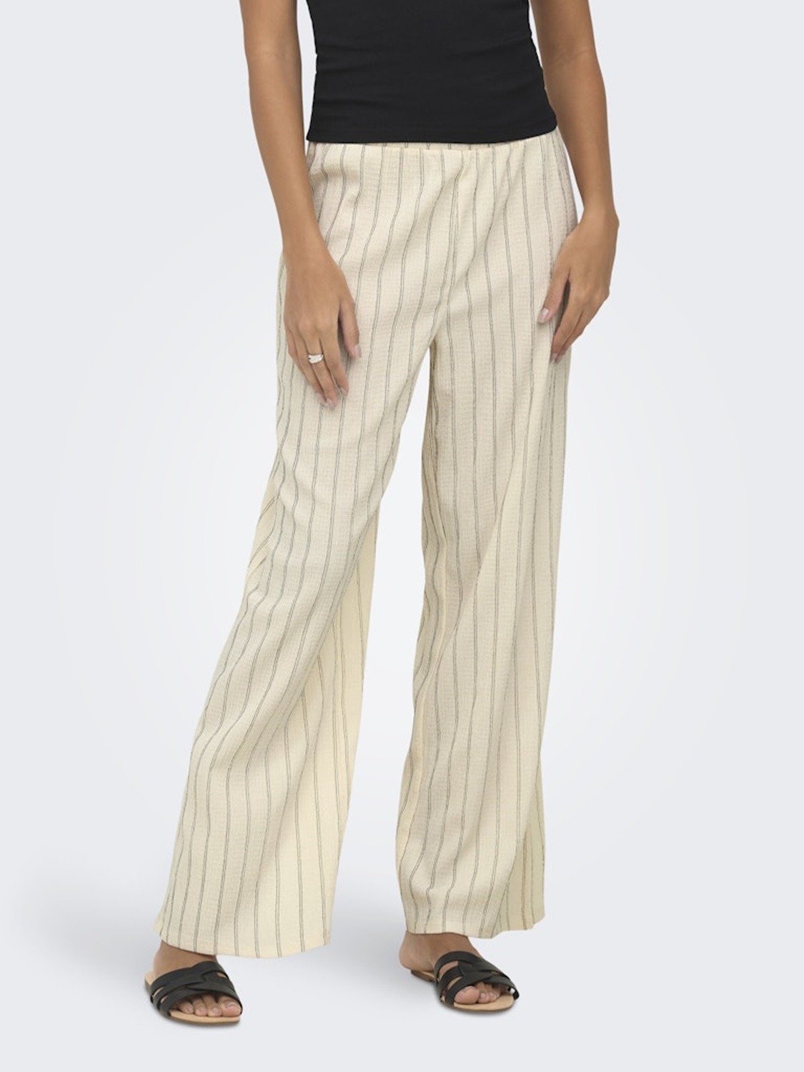 ONLY_Springsummer_5023787_15375289 (3)
