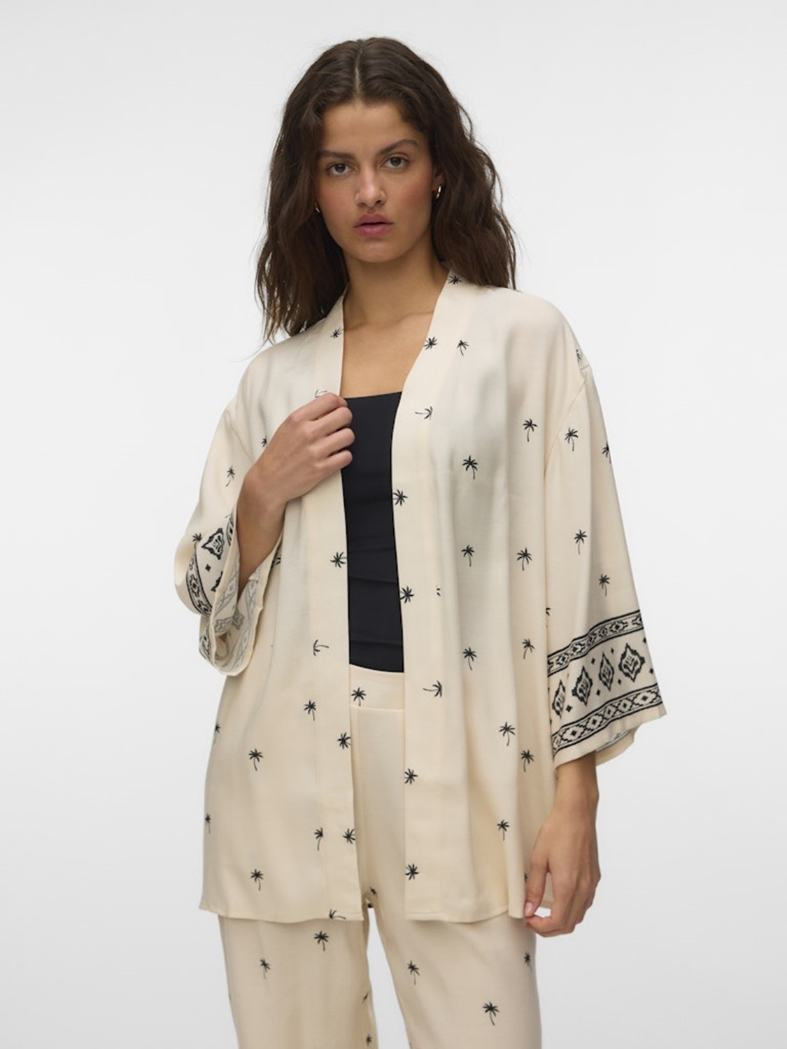 VERO-MODA_Springsummer_4985920_10345544 (5)