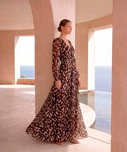 Vestido Largo Elegante con Pecho Cruzado