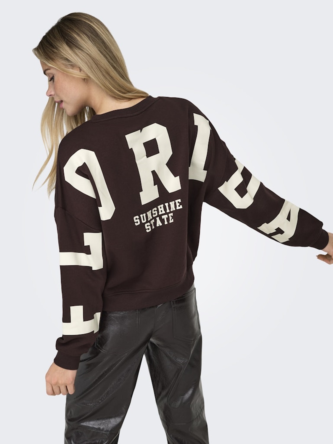 ONLY_Autumnwinter_4980944_15356793_4